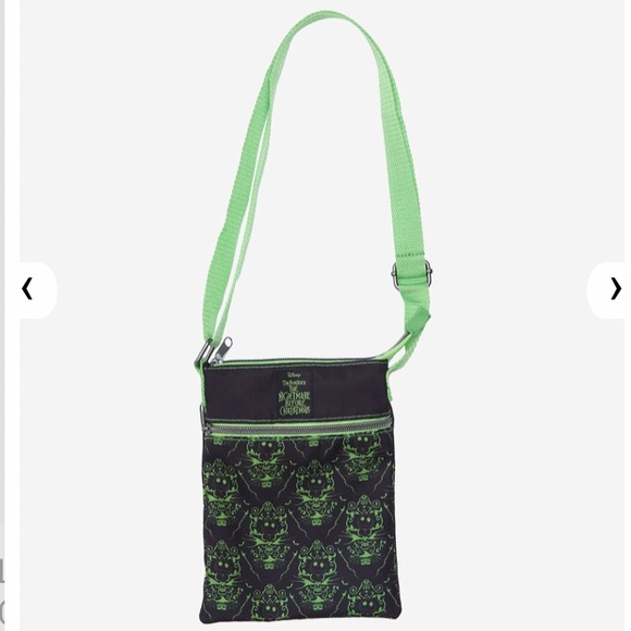 LOUNGEFLY DISNEY THE NIGHTMARE BEFORE CHRISTMAS TOWN CROSSBODY BAG & CARDHOLDER! - Picture 2 of 8